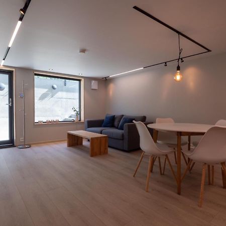 Tastefull And Modern Apartment With Parking Tromsø Dış mekan fotoğraf